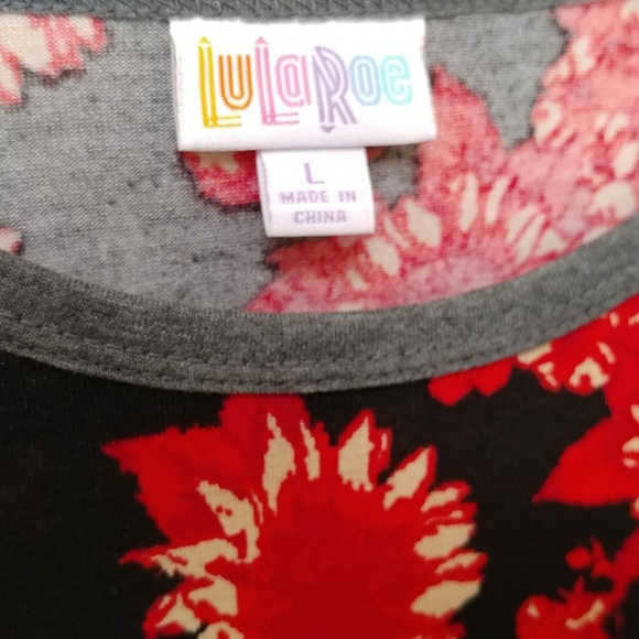 *SOLD* LuLaRoe Randy - Picture 2 of 2
